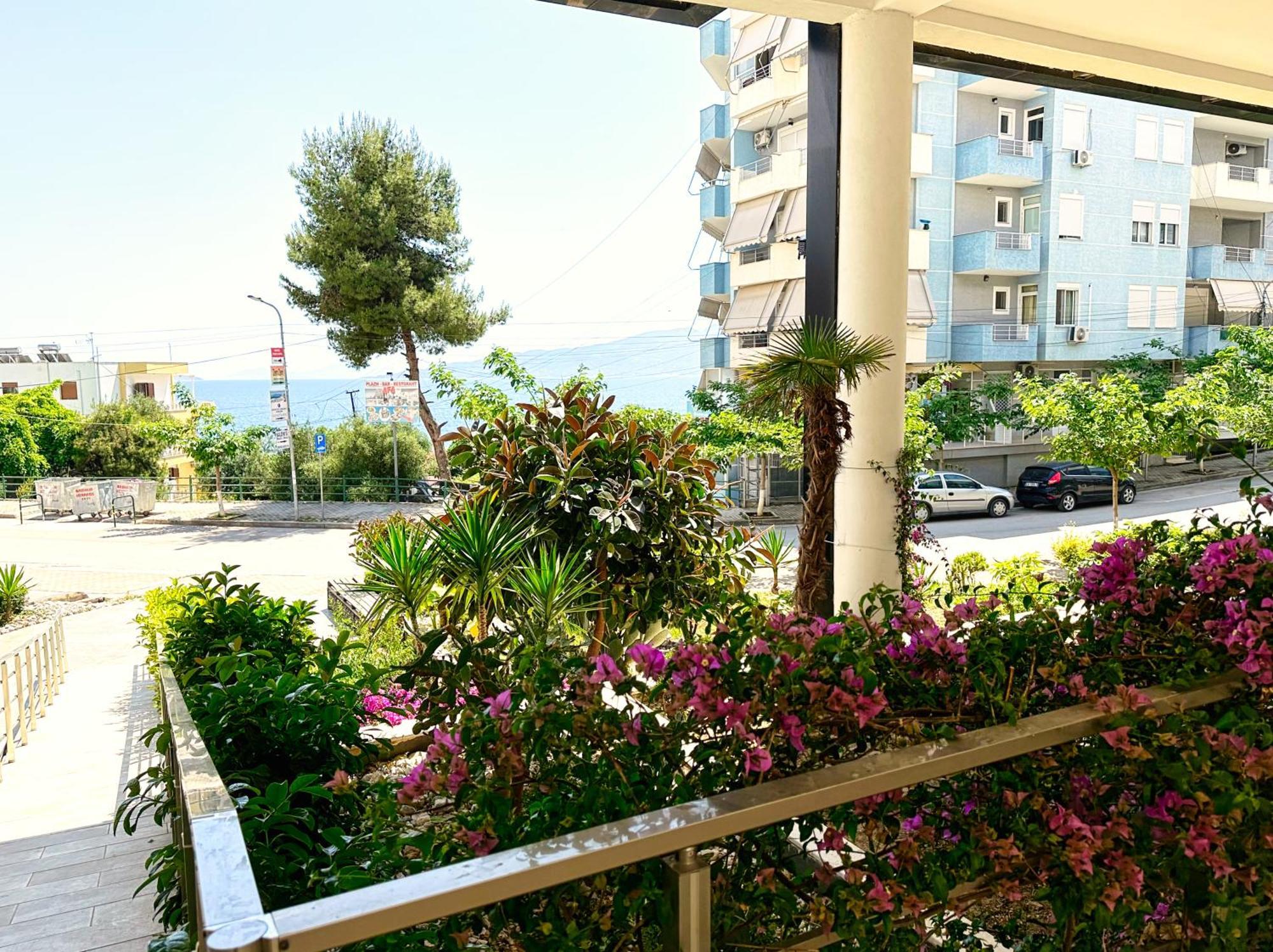 Kay Apartment Saranda Terraces Екстериор снимка